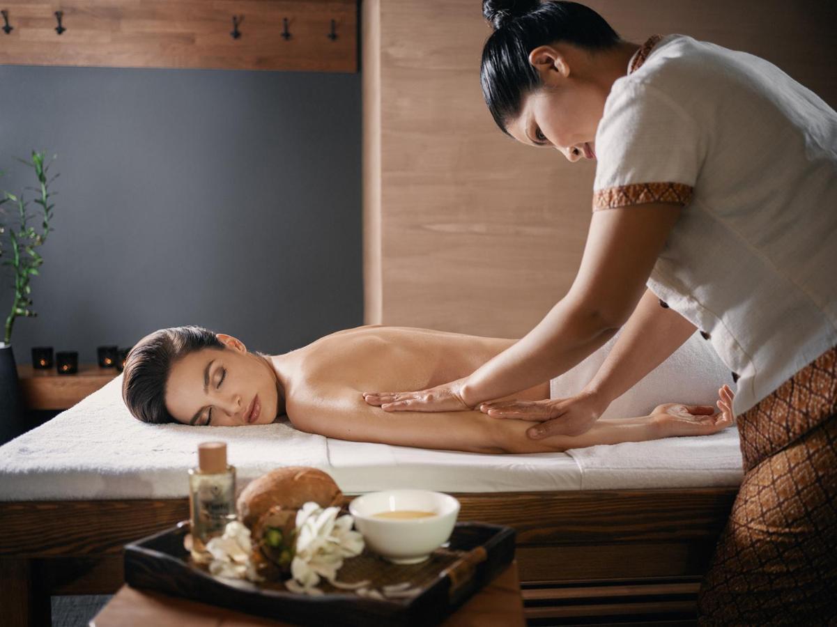 ฮาร์โมนี คลับ โฮเต็ล Hotel ออสตราวา ภายนอก รูปภาพ